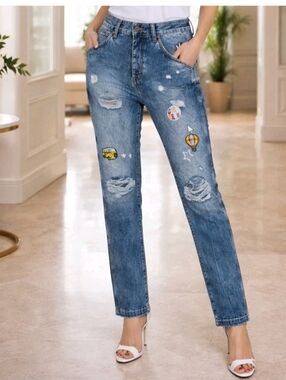 NWT Wrangler Distress Reg. Tapered Fit Patchwork 32x32 Button Fly Boyton Jeans